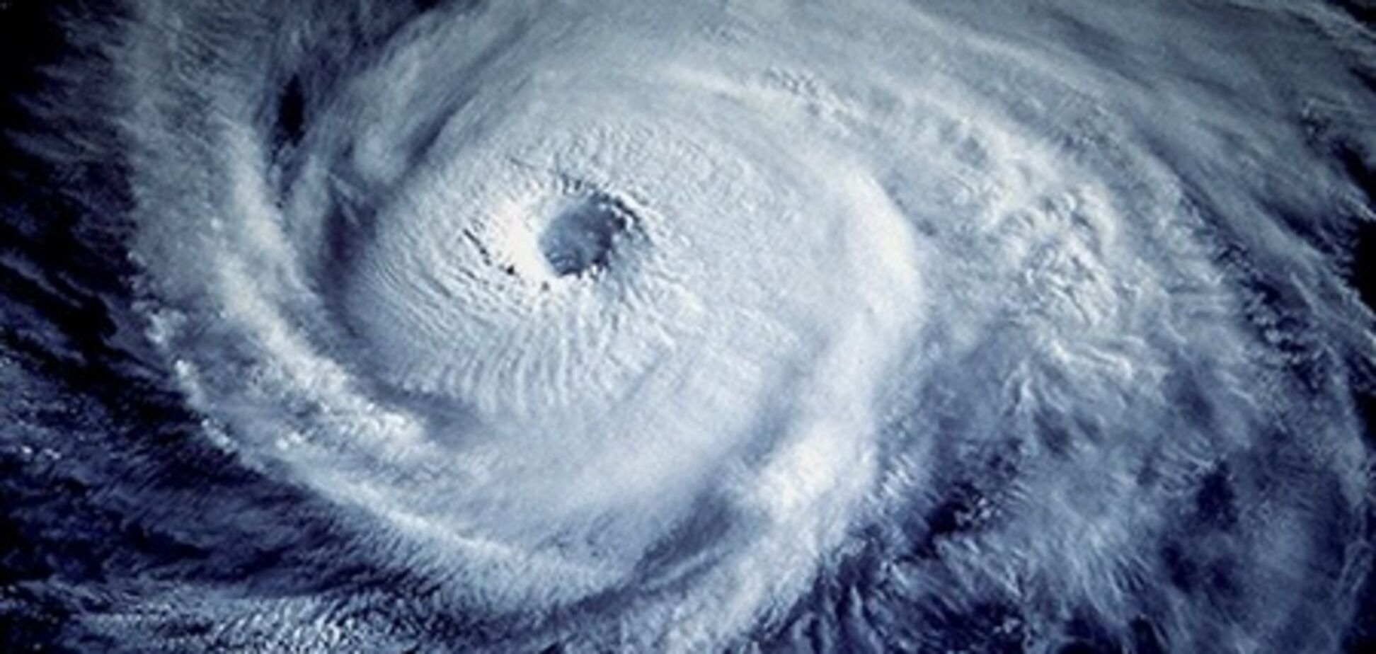 Метеорологи пропонують німцям купувати циклони за 200 євро
