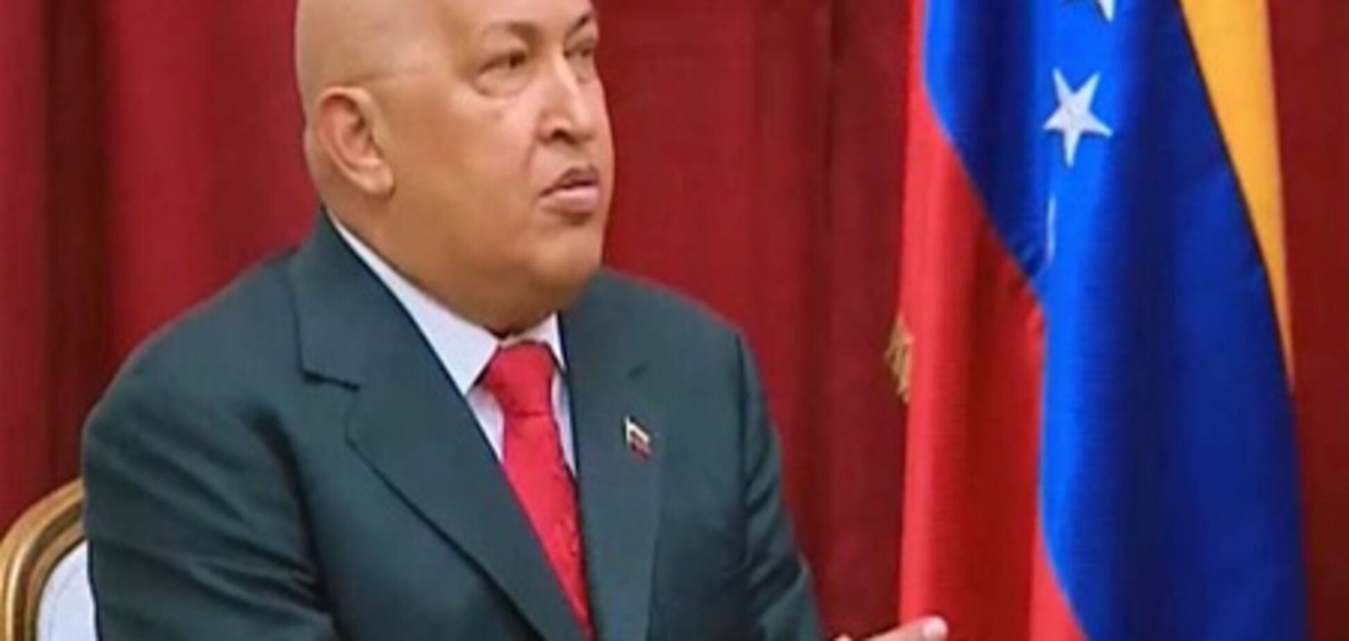 Чавес залишиться президентом і без інавгурації - генпрокурор
