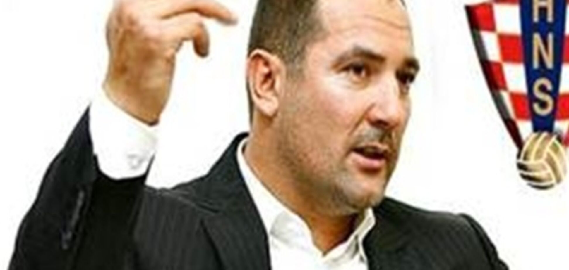 Ахметов купит вратаря и защитника