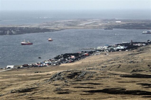 Великобритания и Аргентина снова спорят из-за Мальвинских островов