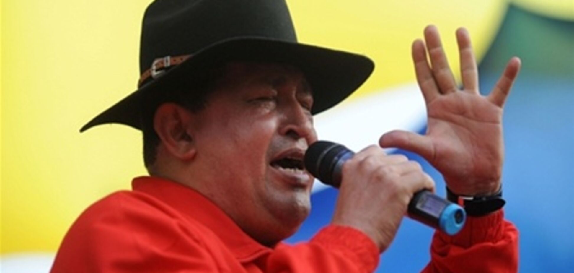 Католики Венесуели: Чавес порушить конституцію залишившись при владі