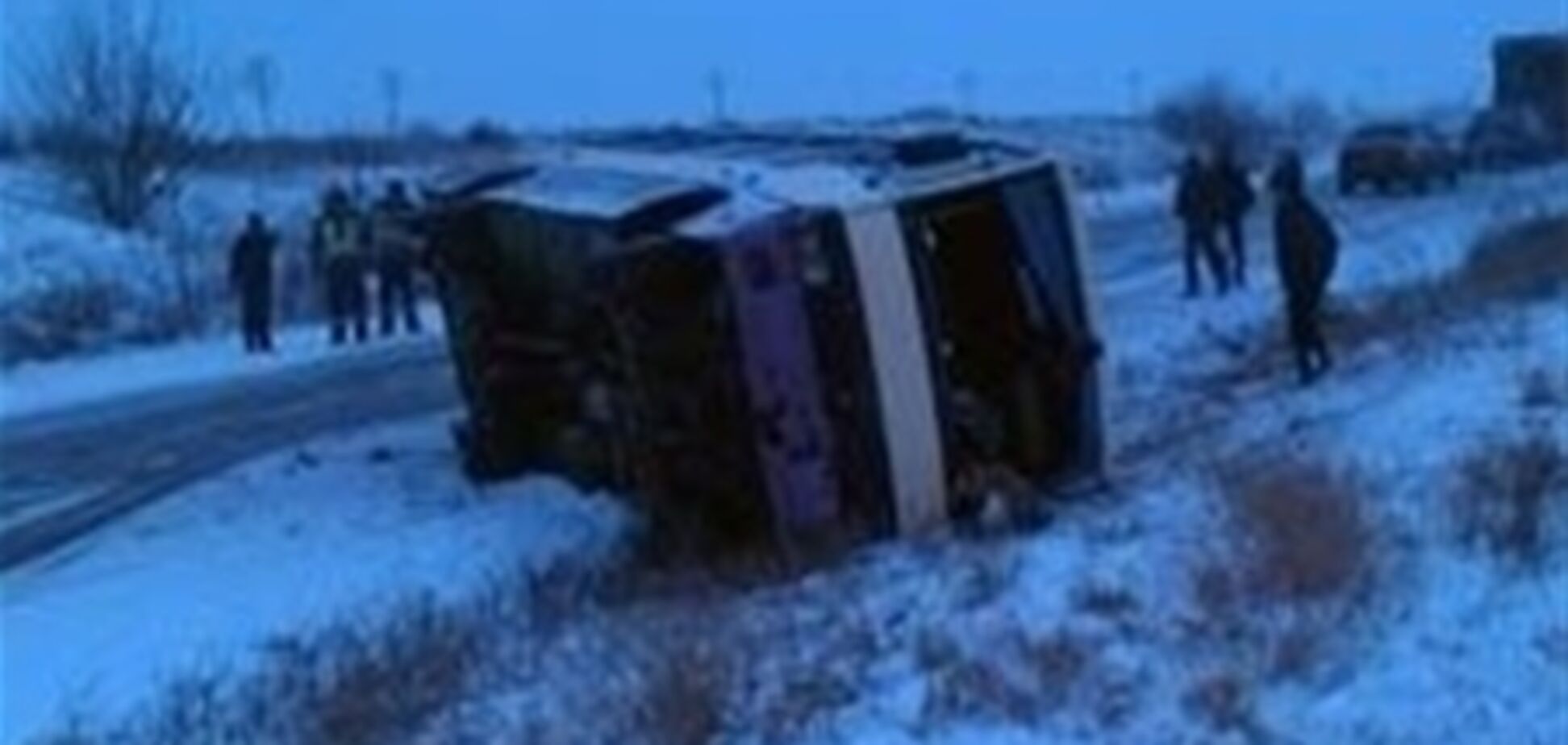 На Николаевщине перевернулся автобус с 37 пассажирами