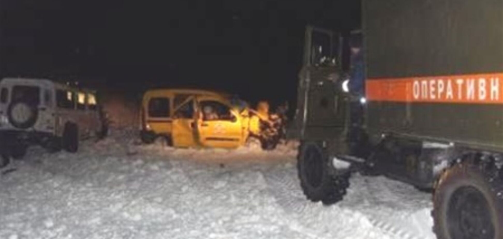 В ДТП с двумя джипами за 1 млн грн погиб пассажир 'Рено'