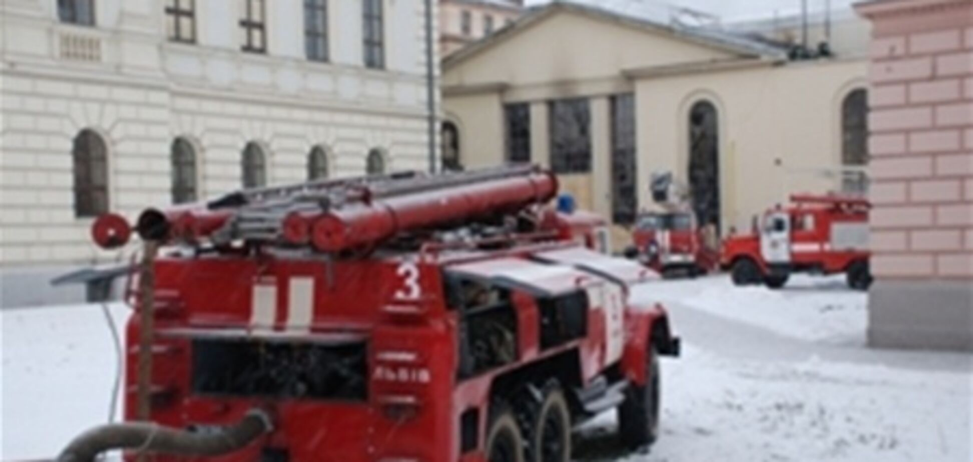 Милиция возбудила дело по взрыву во Львове