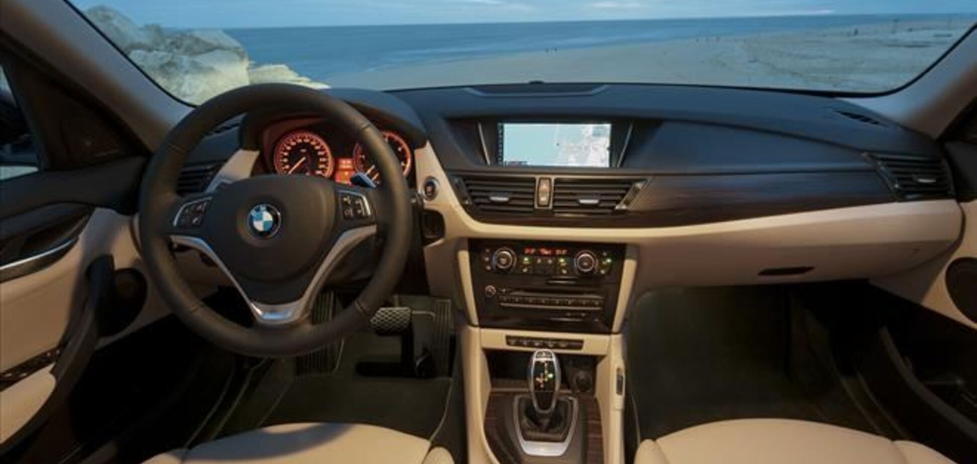 BMW отзывает почти 180 тыс. автомобилей