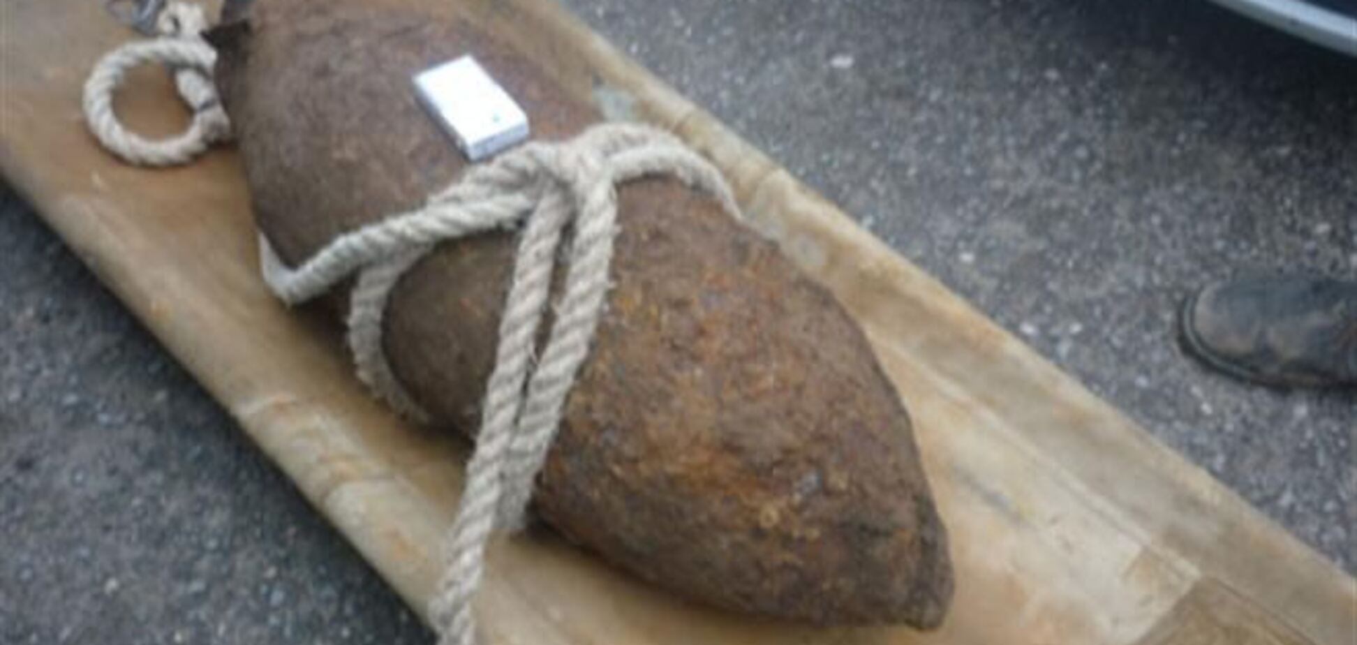 У Севастополі перекрили дороги: підривають авіабомбу