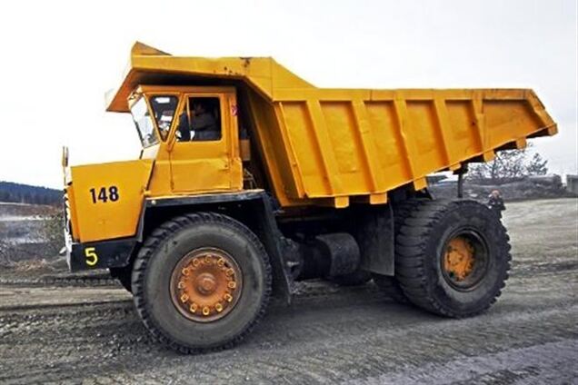 На Винниччине взорвалась шина БелАЗа: один в морге, двое в больнице