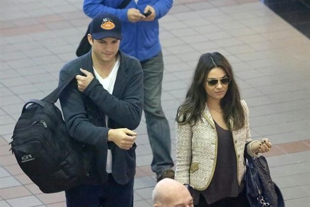 Эштон Катчер всюду сопровождает Милу Кунис