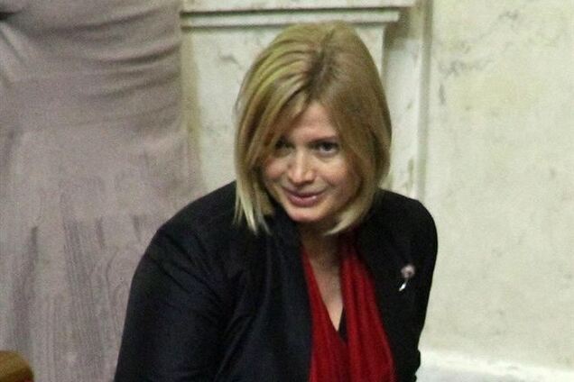 Ударовец Геращенко одевается у Гресь, а регионал Богословская - у Пустовит