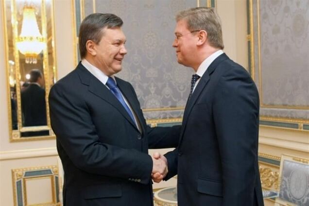 Янукович обещает решить вопрос Тимошенко в ближайшее время