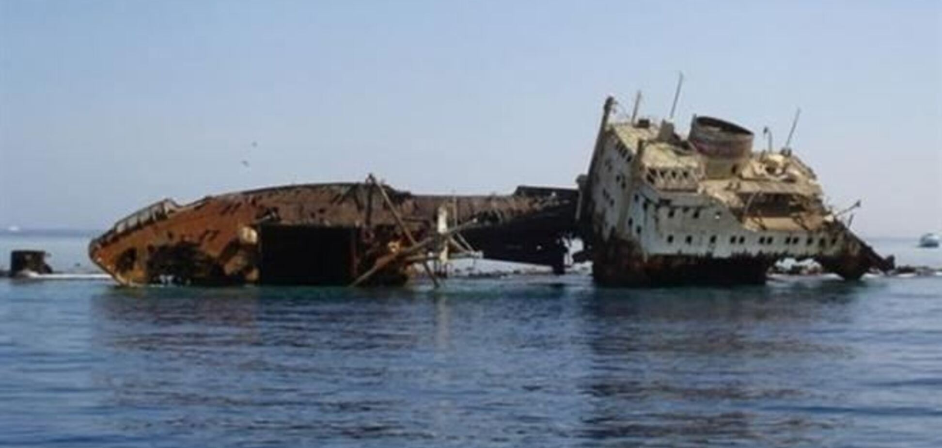 Судно з сотнями пасажирів затонуло в Малі