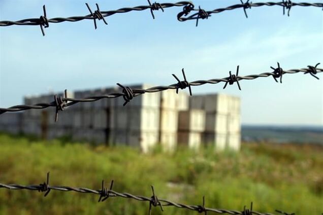 В Крыму обнаружили незаконное захоронение ядохимикатов