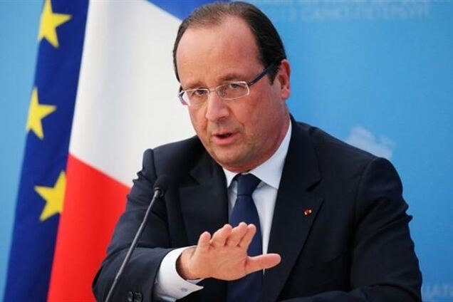Олланд стремительно теряет поддержку французов