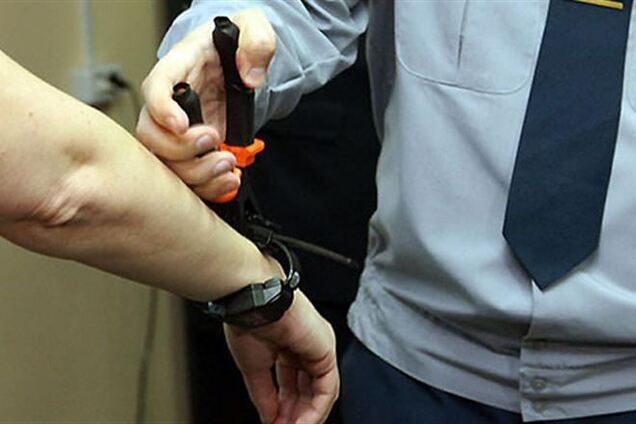 Домашній арешт по-донецьки: міліціонери забули про 11 злочинців