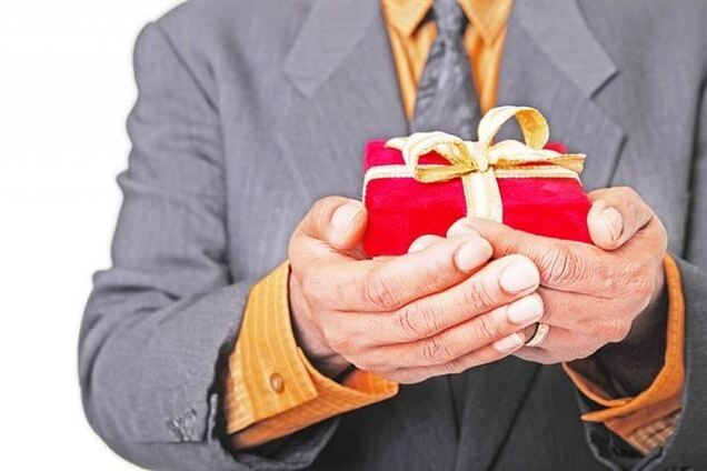 Минюст объяснил чиновникам, до какой суммы допускается взятка