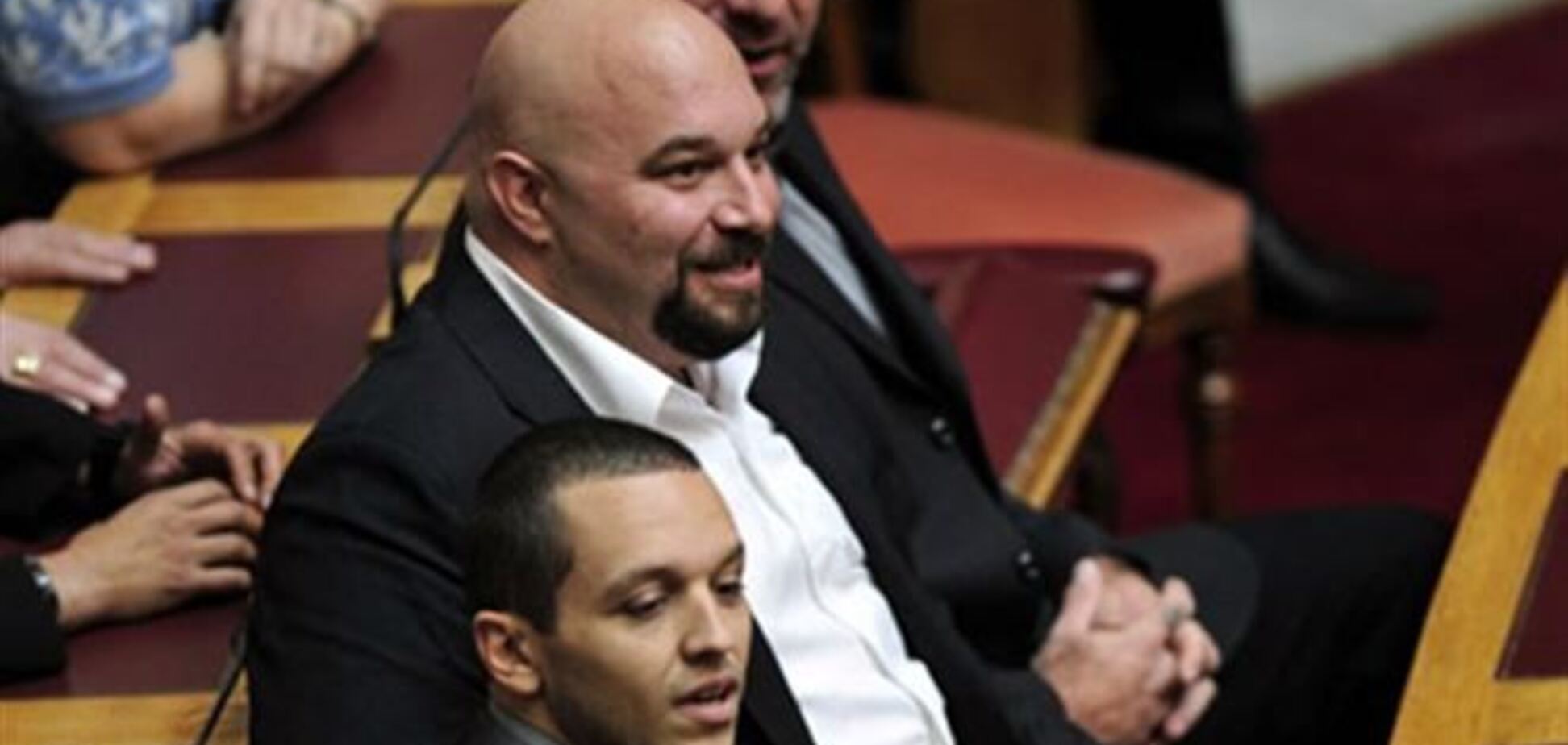 В Греции с депутатов-неонацистов сняли неприкосновенность