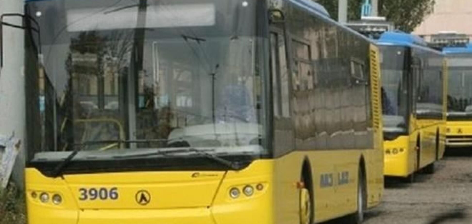 В Киеве водители трамваев и троллейбусов грозят масштабной забастовкой