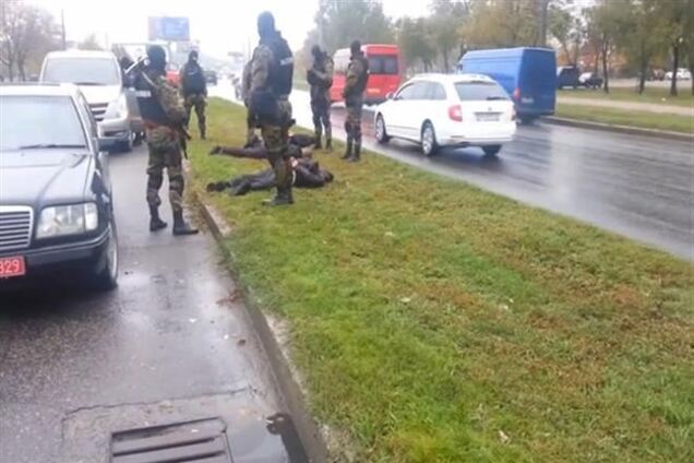 Звільнення заручника: злочинці катували його всю ніч