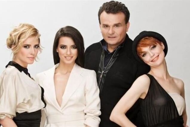 Костюк показал свою 'ВИА Гру'