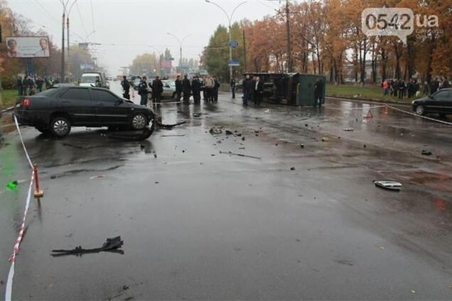 Ситуация на дорогах 16 октября: 99 ДТП, 9 погибших