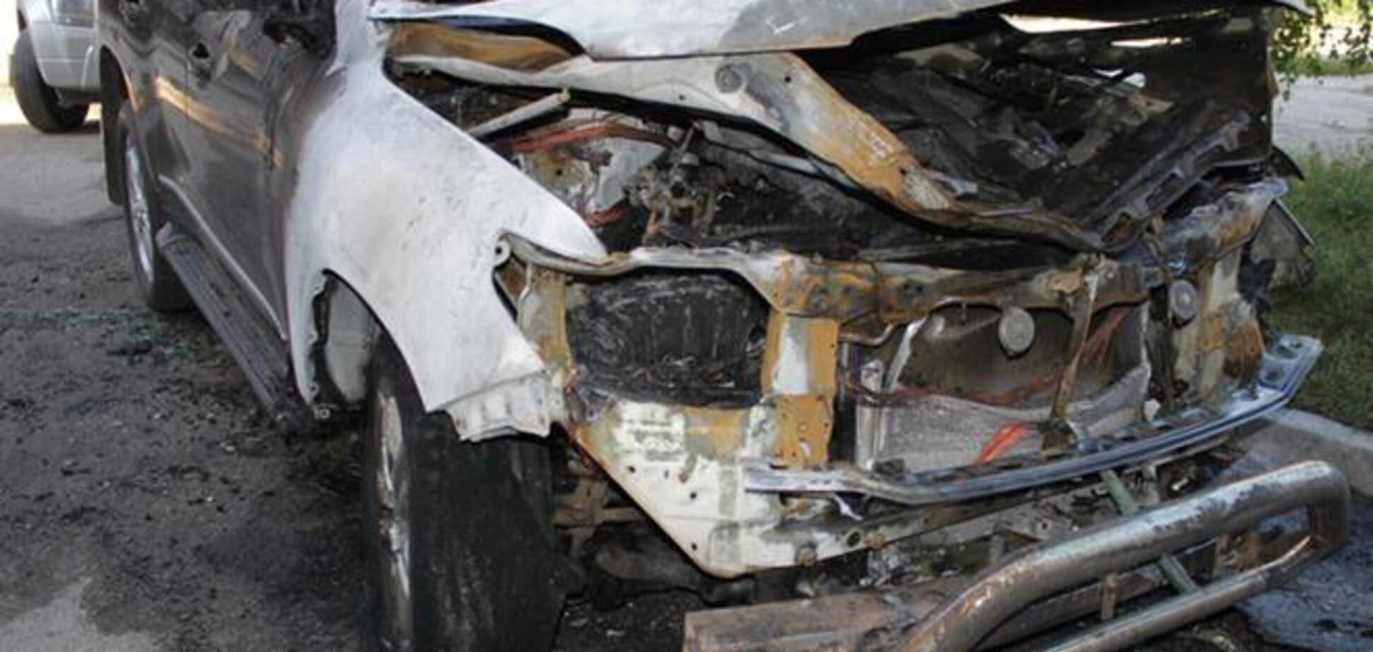 В Полтаве подожгли автомобиль судьи