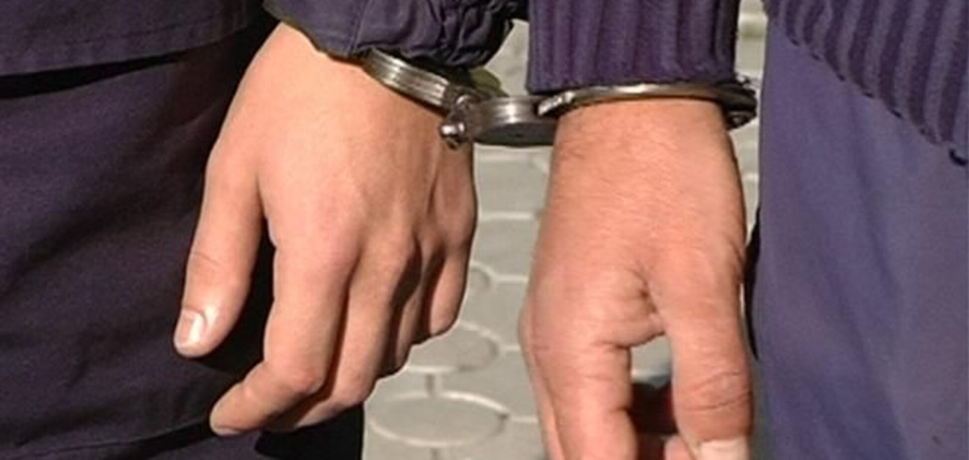 В Херсоне таксист сжигал чужие авто в знак мести за свою машину