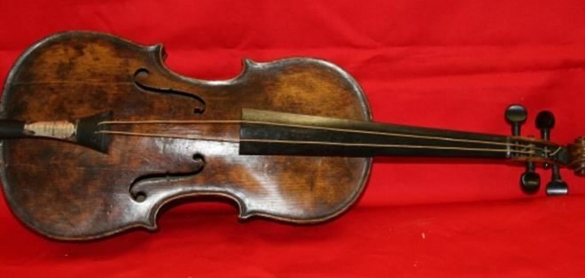 Скрипка с 'Титаника' продана за полтора миллиона долларов