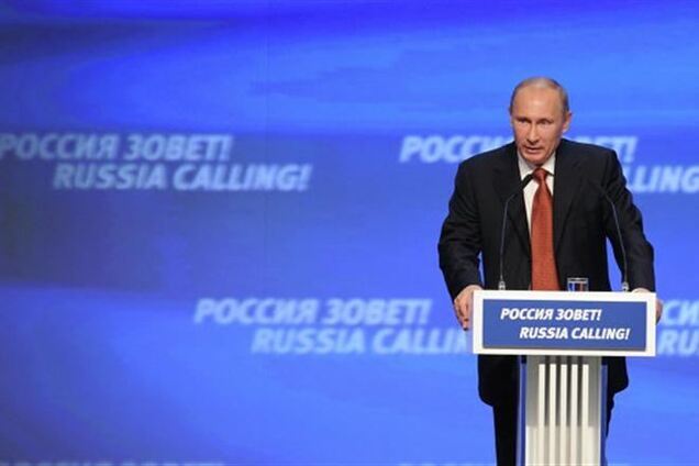 Путін запевняє, що в Росії немає політичних в'язнів