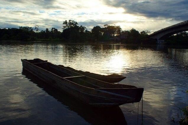 Рятувальники шукають рибалку, якого віднесло вітром в Азовське море