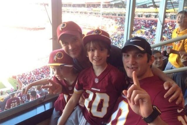 Вселился дух Задорнова: лучший хоккеист России оскорбил американцев