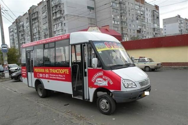 В Николаеве автобус задним ходом раздавил женщину