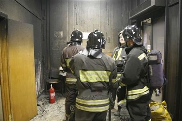 'Люди в черном' подожгли редакцию 'Московского комсомольца'