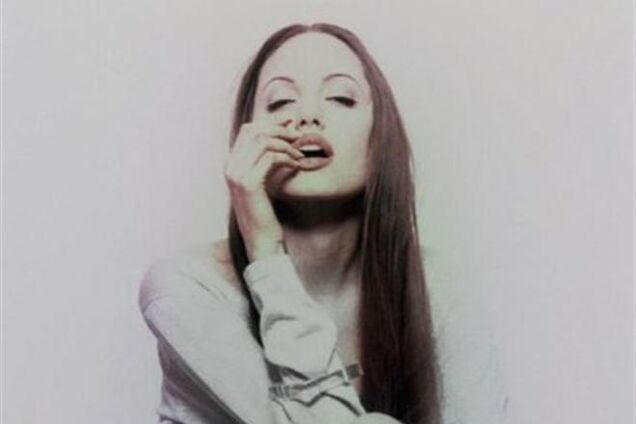 Опубликованы ранее неизвестные фото Анджелины Джоли