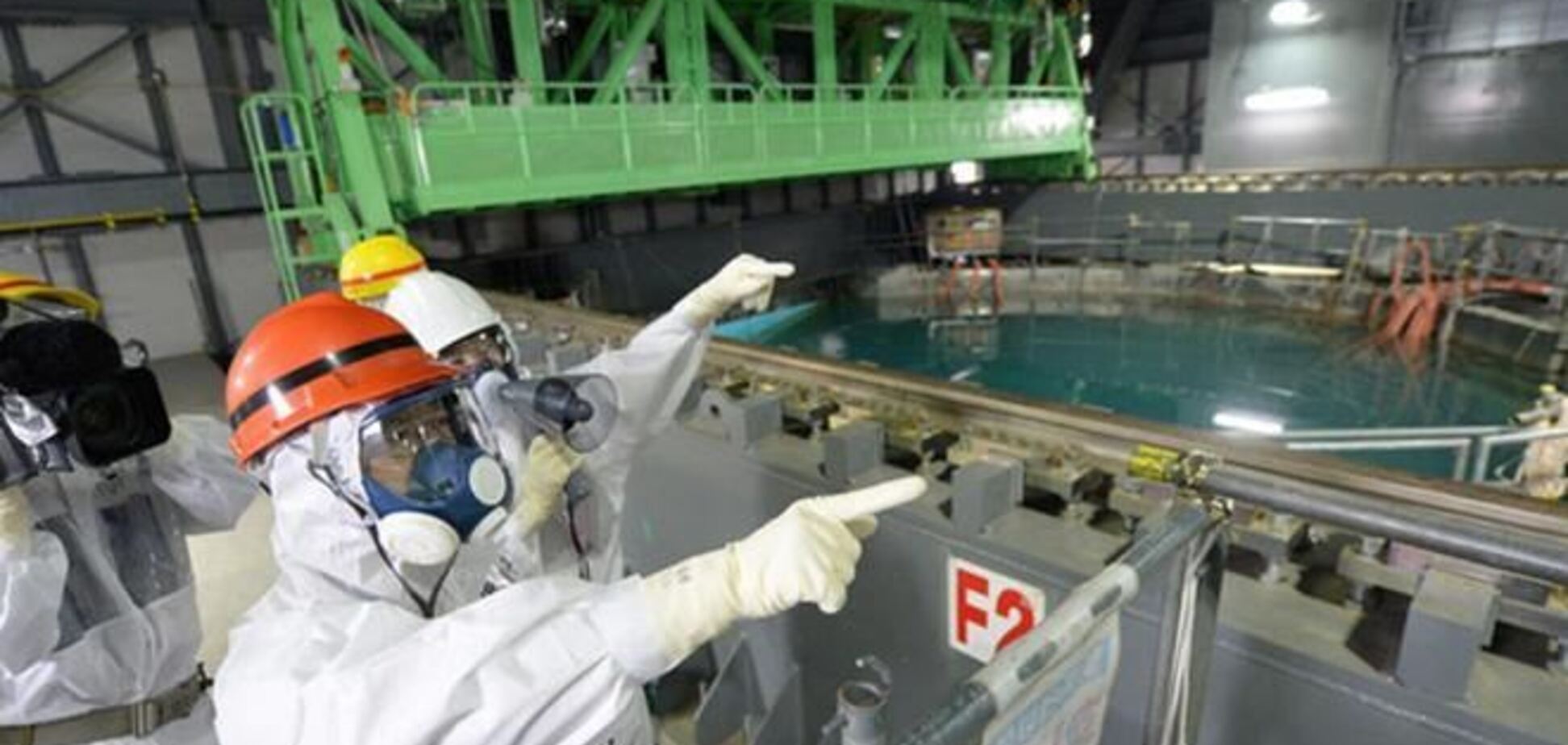 На 'Фукусиме' заморозят радиоактивную воду