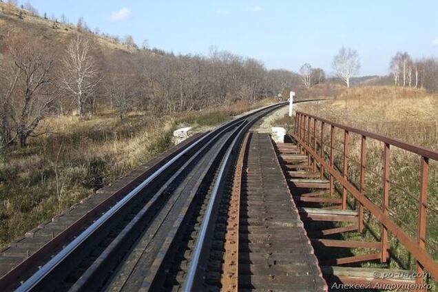 На Донетчине из-за кражи путей пять часов не ходили поезда