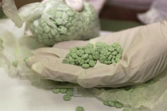 Милиционер в центре Киева продавал экстази