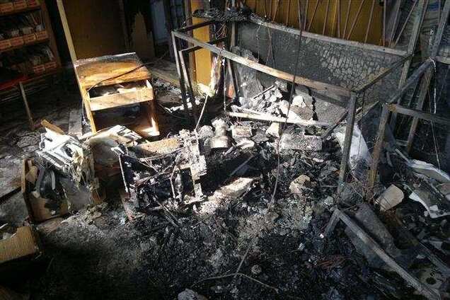 На Закарпатті горіло відділення Ошадбанка в будівлі селищної ради