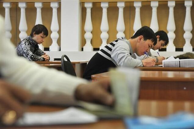 В РФ гастарбайтеры будут сдавать экзамены по русскому языку