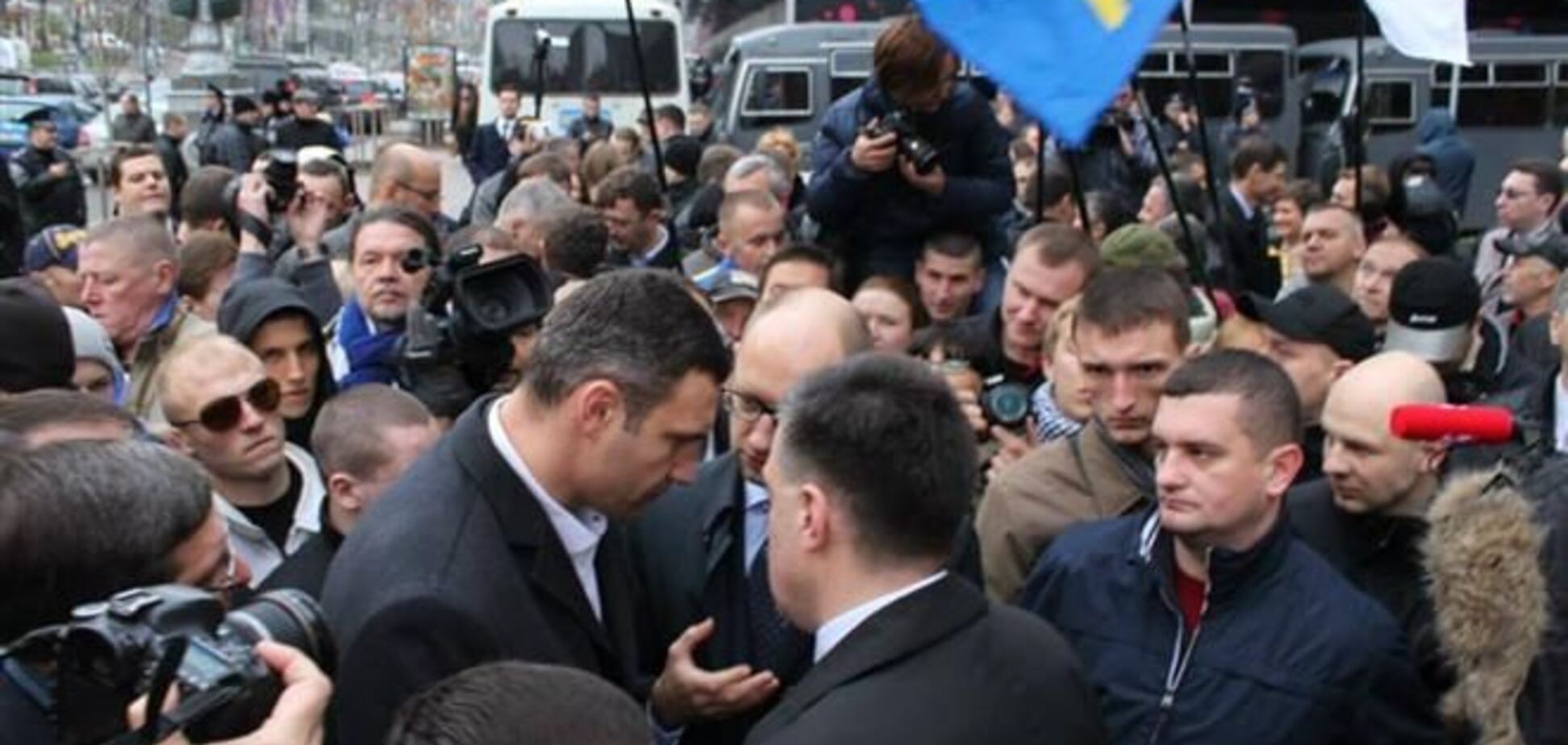 Лидеры оппозиции пожалуются Раде на Киевсовет