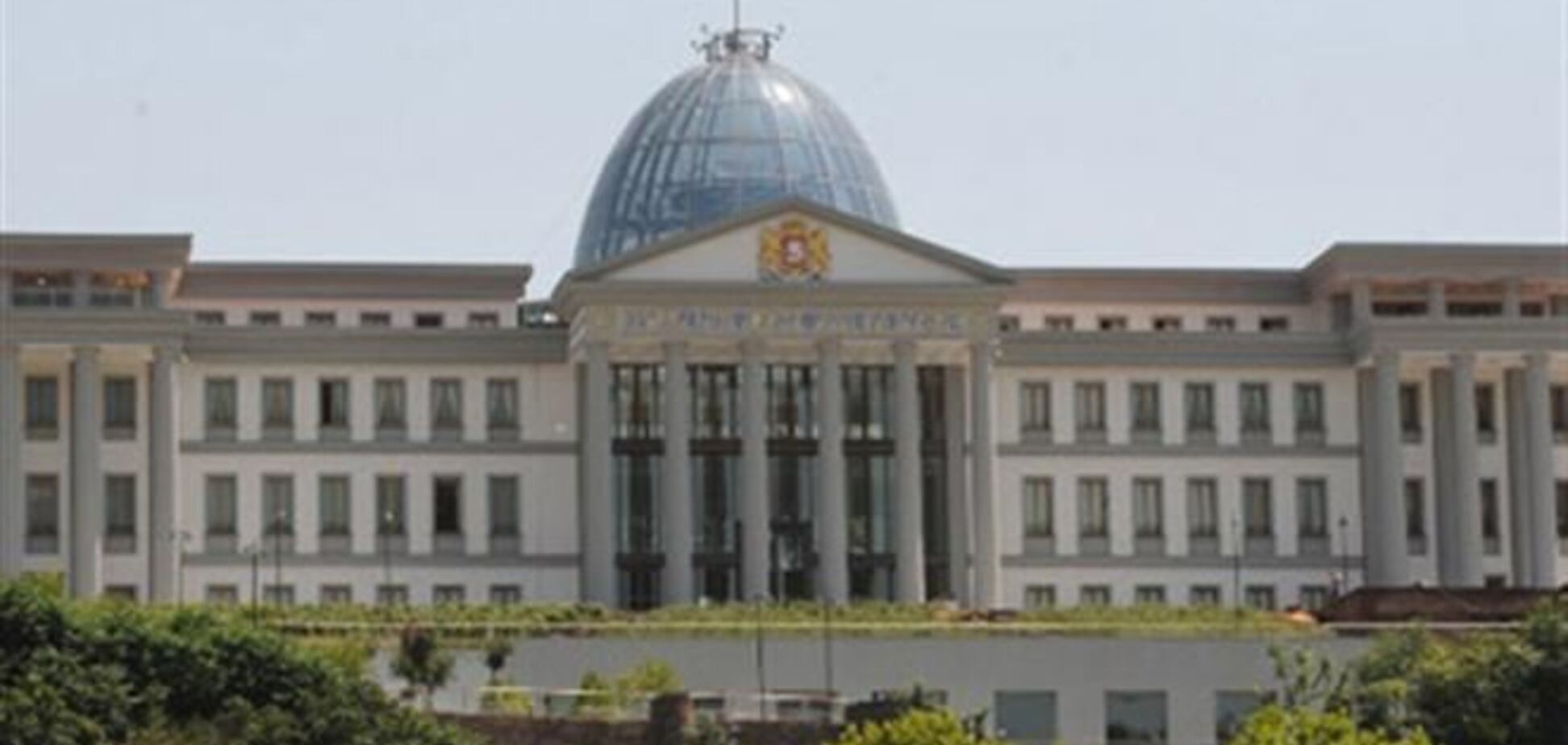 Саакашвілі переїжджає з родиною в квартиру бабусі