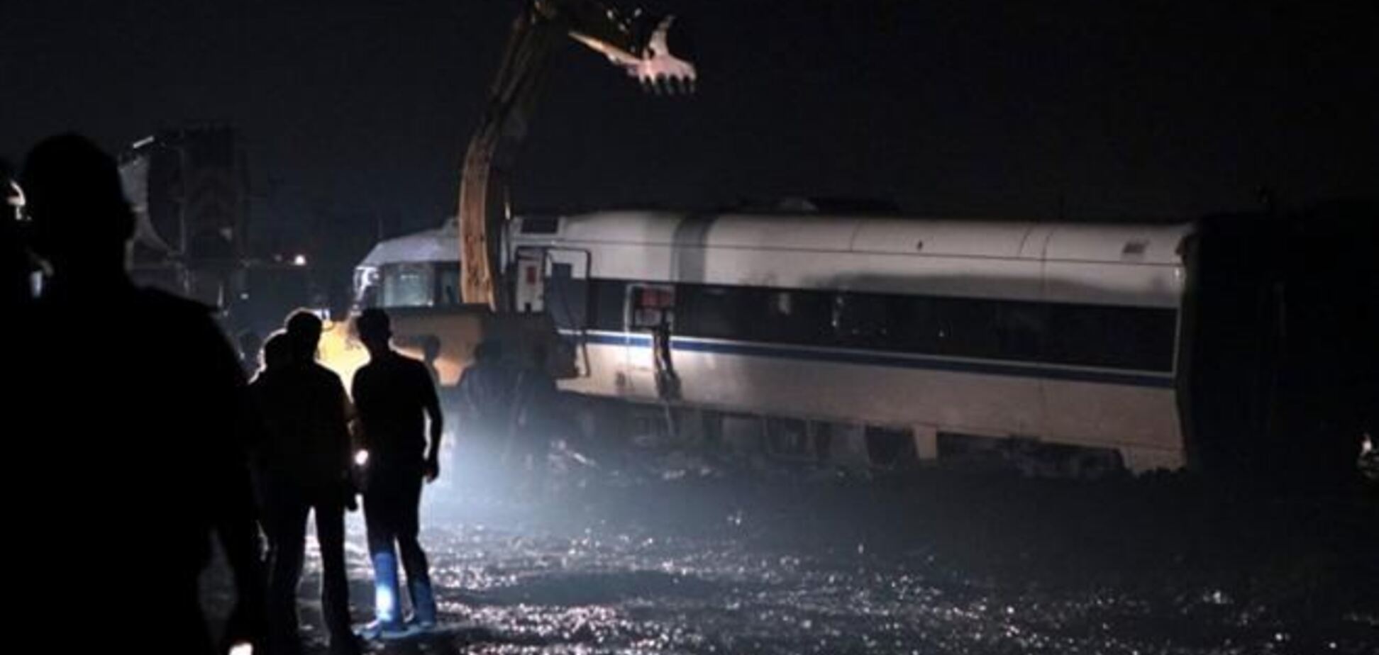В Китае столкнулись два поезда: 50 пострадавших