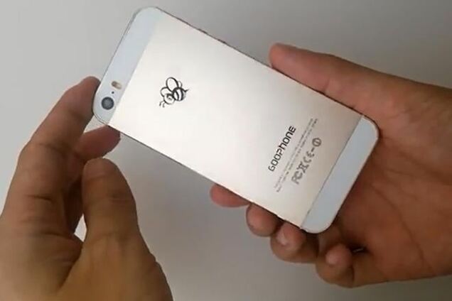 Китайцы выпустили клон золотого iPhone 5S за $200