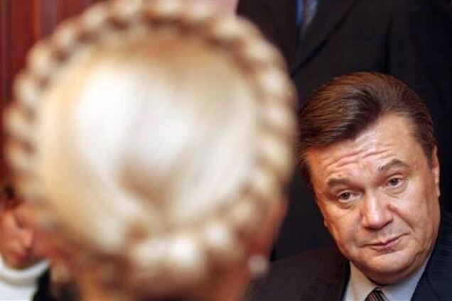 С начала года Януковича более 50 раз просили помиловать Тимошенко