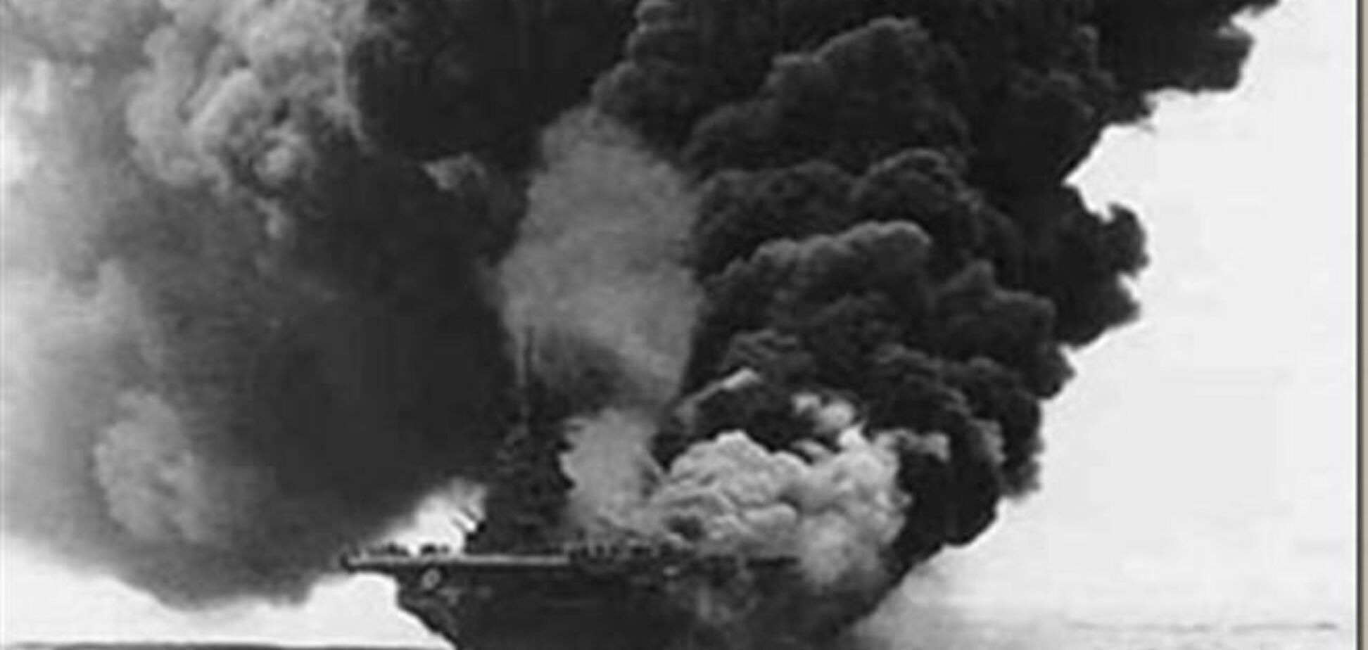 США продали прославившийся авариями авианосец за 1 цент