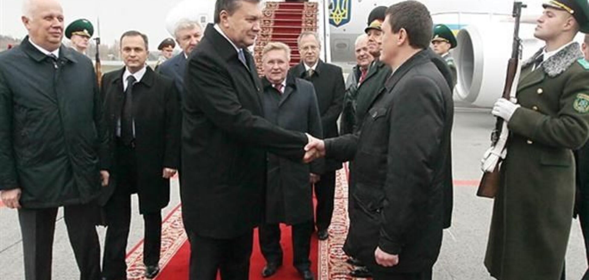 Янукович приїхав в Білорусь і зустрінеться з Путіним