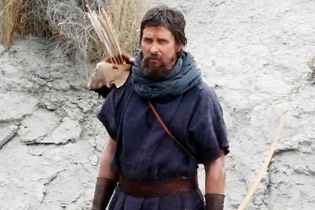 Бэтмен предстал в образе Моисея