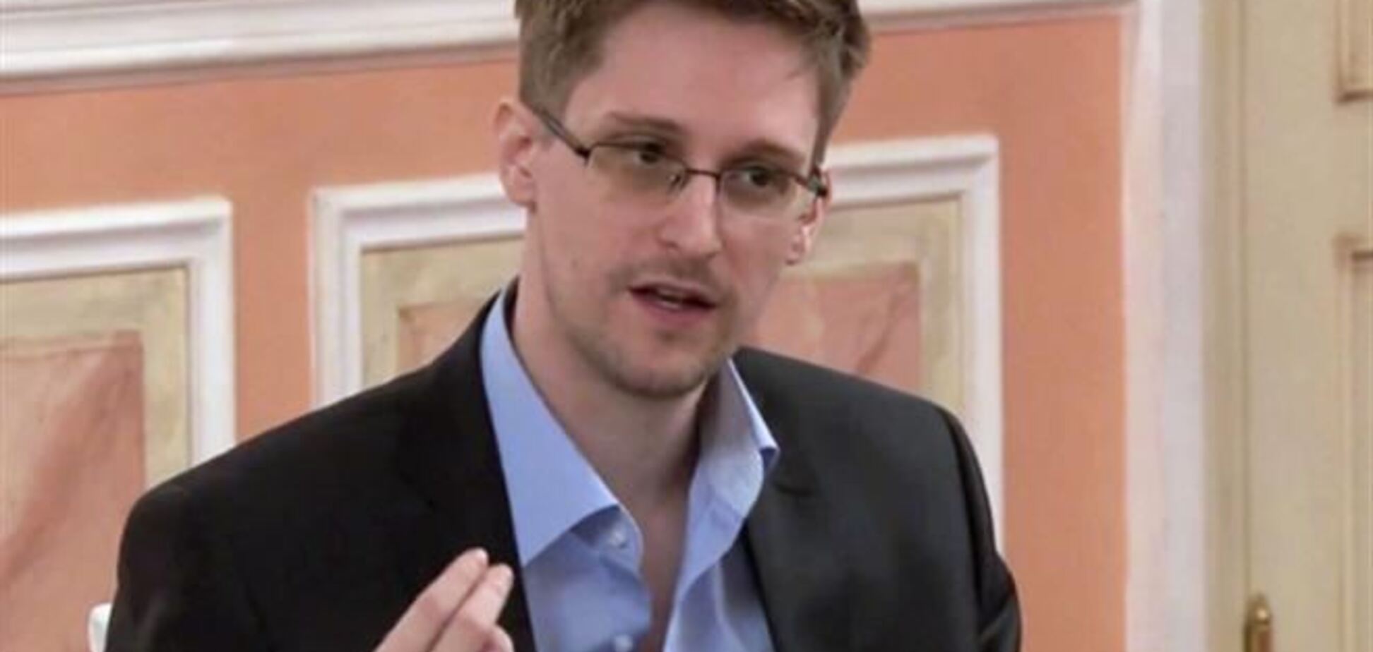 ЗМІ: у Сноудена є матеріали про шпигунство США проти Росії