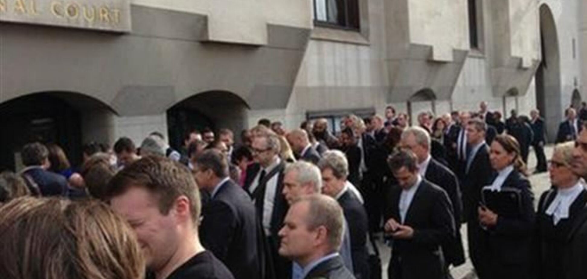 Суд над українцем Лапшиним в Лондоні евакуювали через підозрілий пакет
