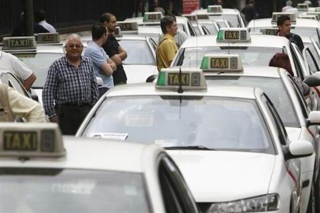 Такси Таррагоны остается самым дорогим в Испании 