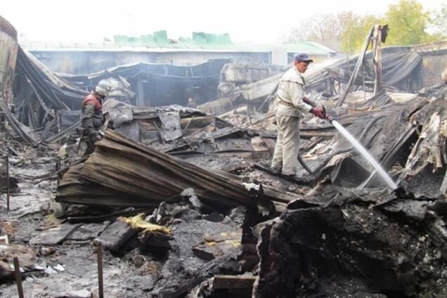 У підпалі супермаркету в Сімферополі підозрюють конкурентів